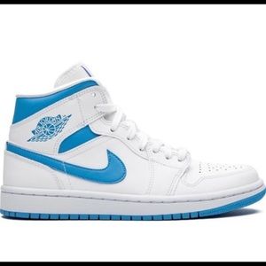 NWT Women’s Size 5.5 Air Jordan 1 Mid sneakers. Blue/White. 100% Authentic.